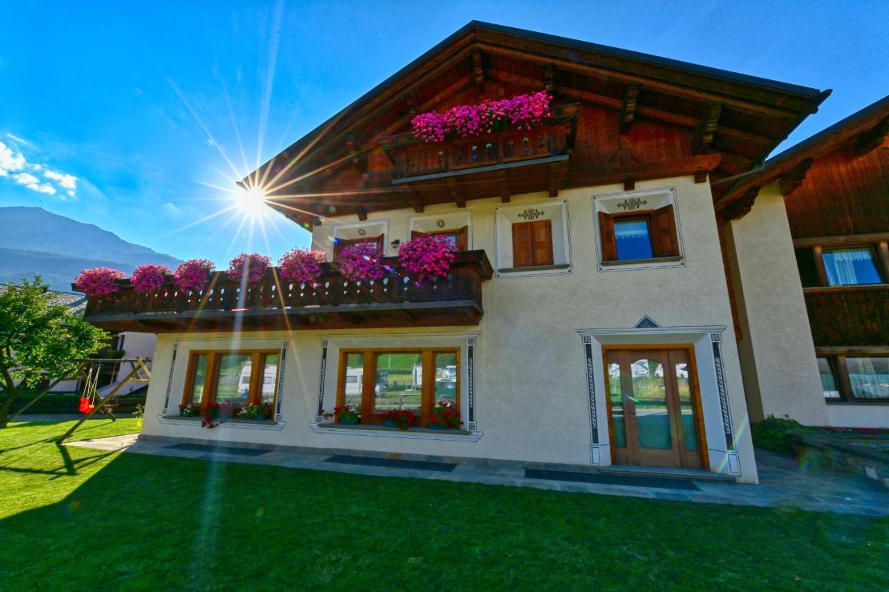 Casa Caste Villa บอร์มิโอ ภายนอก รูปภาพ