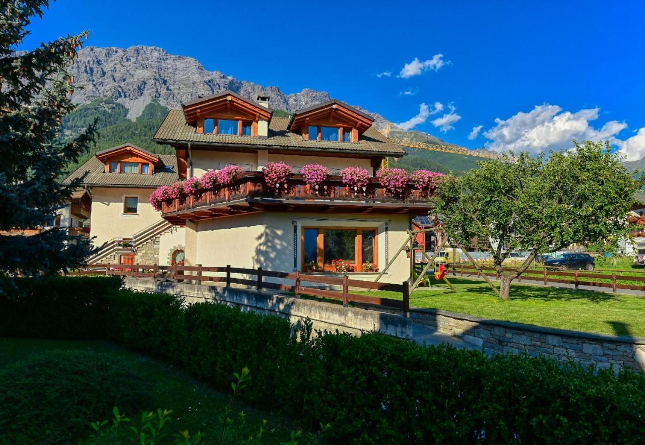 Casa Caste Villa บอร์มิโอ ภายนอก รูปภาพ